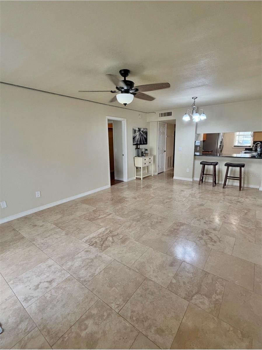 3815 N OAK DR #G71, TAMPA, FL, 33611