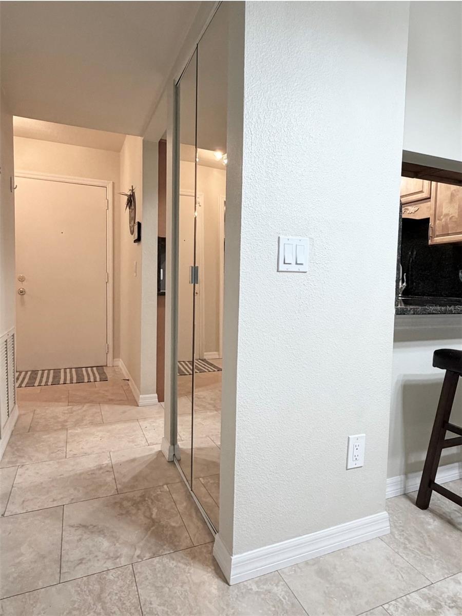 3815 N OAK DR #G71, TAMPA, FL, 33611