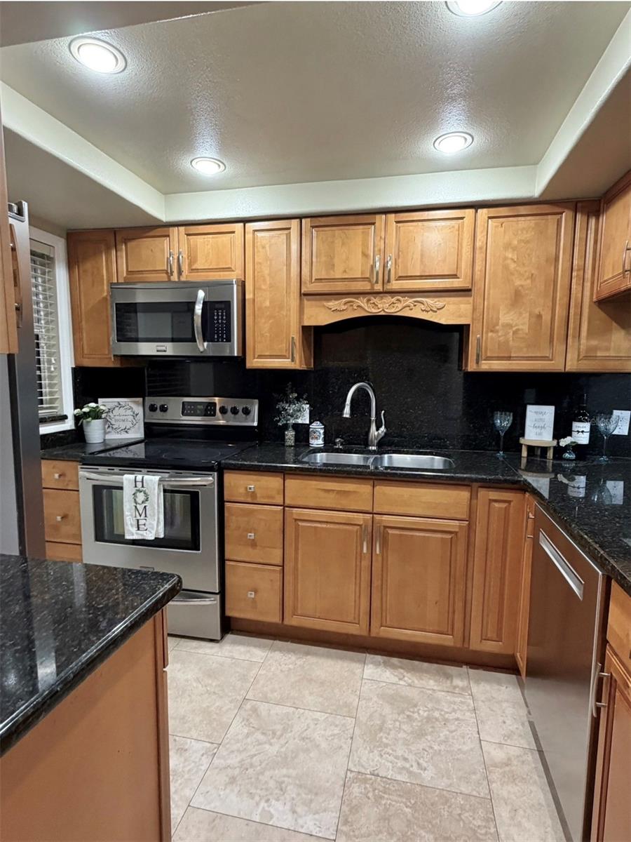 3815 N OAK DR #G71, TAMPA, FL, 33611
