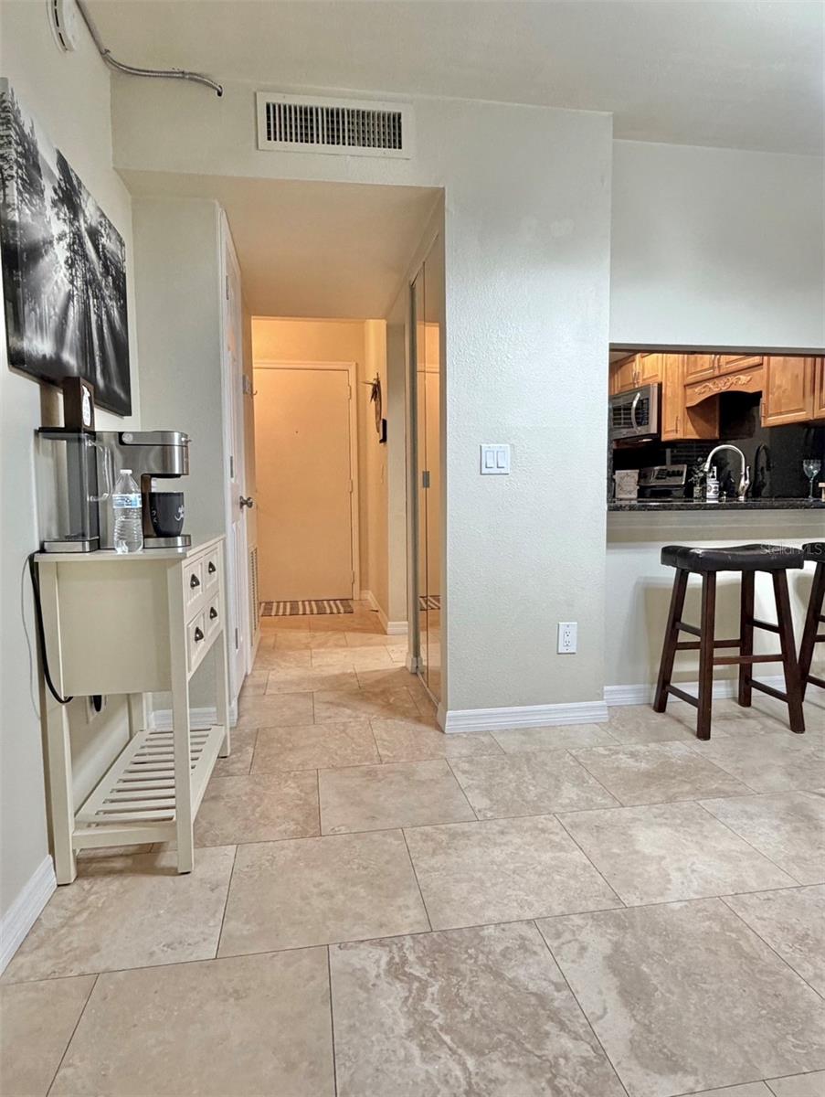 3815 N OAK DR #G71, TAMPA, FL, 33611