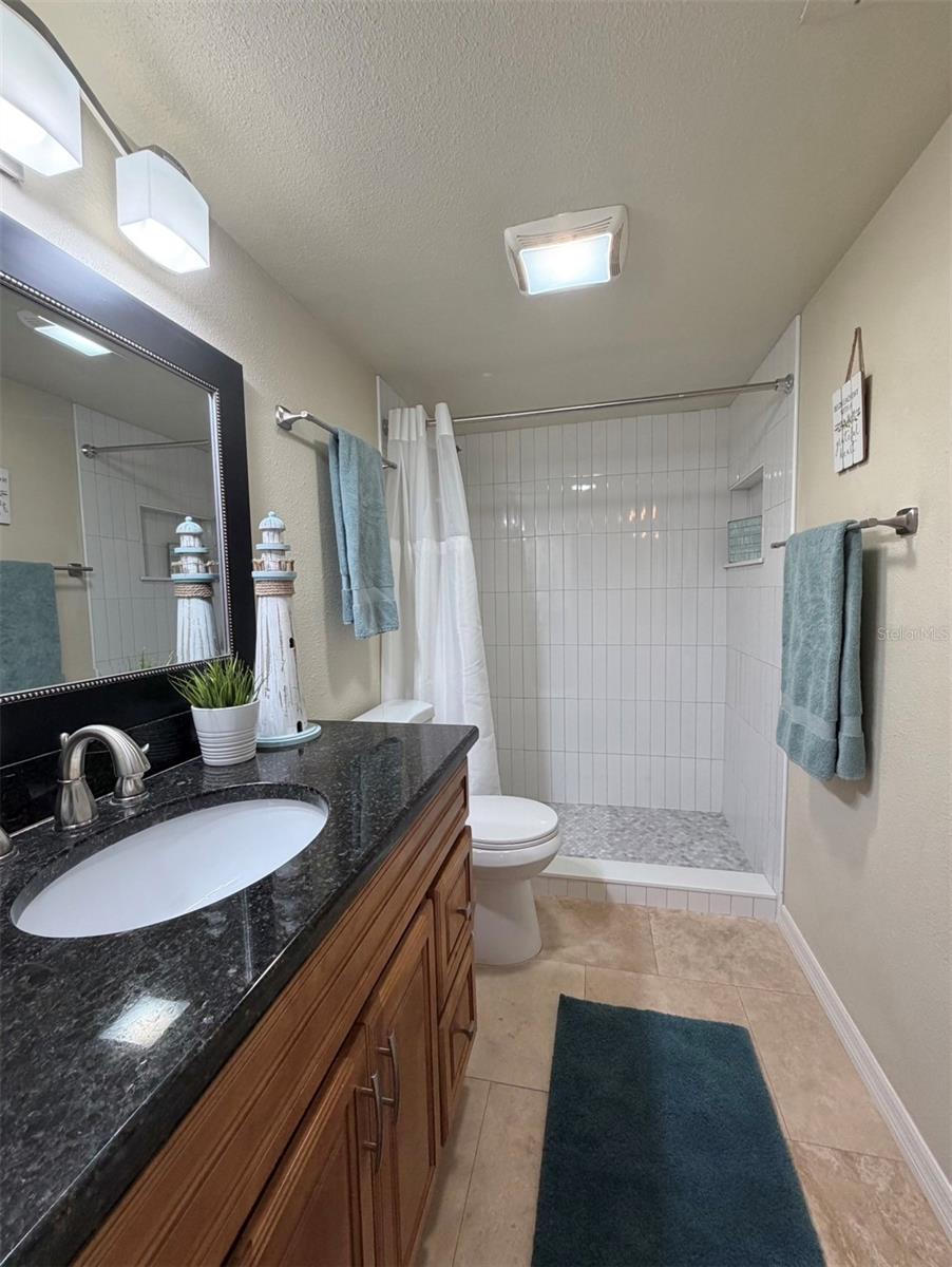 3815 N OAK DR #G71, TAMPA, FL, 33611