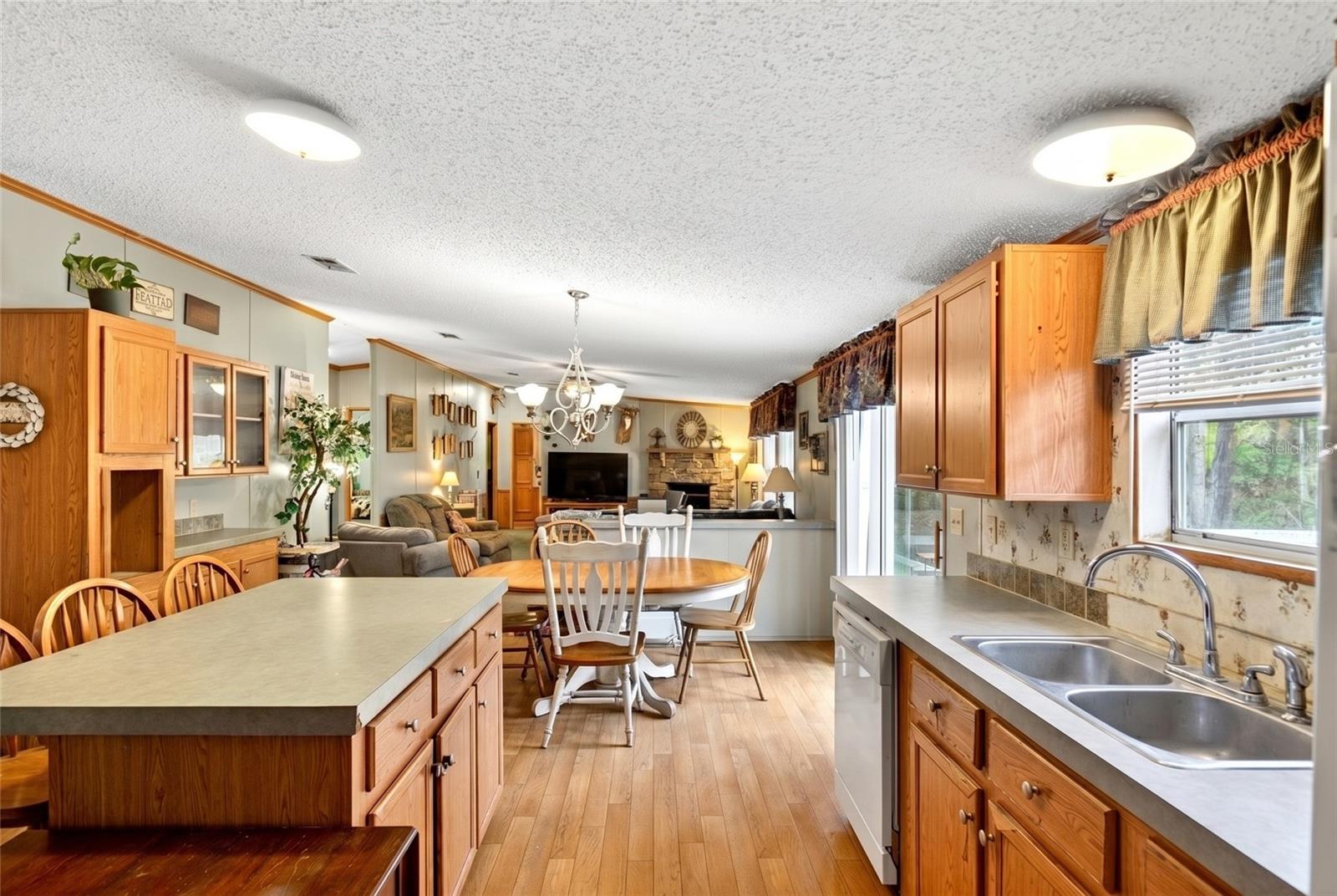 9190 NE 144TH TER, SILVER SPRINGS, FL, 34488