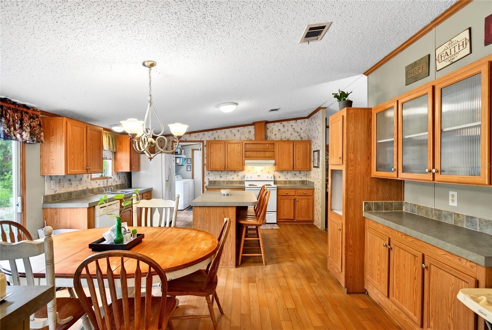 9190 NE 144TH TER, SILVER SPRINGS, FL, 34488