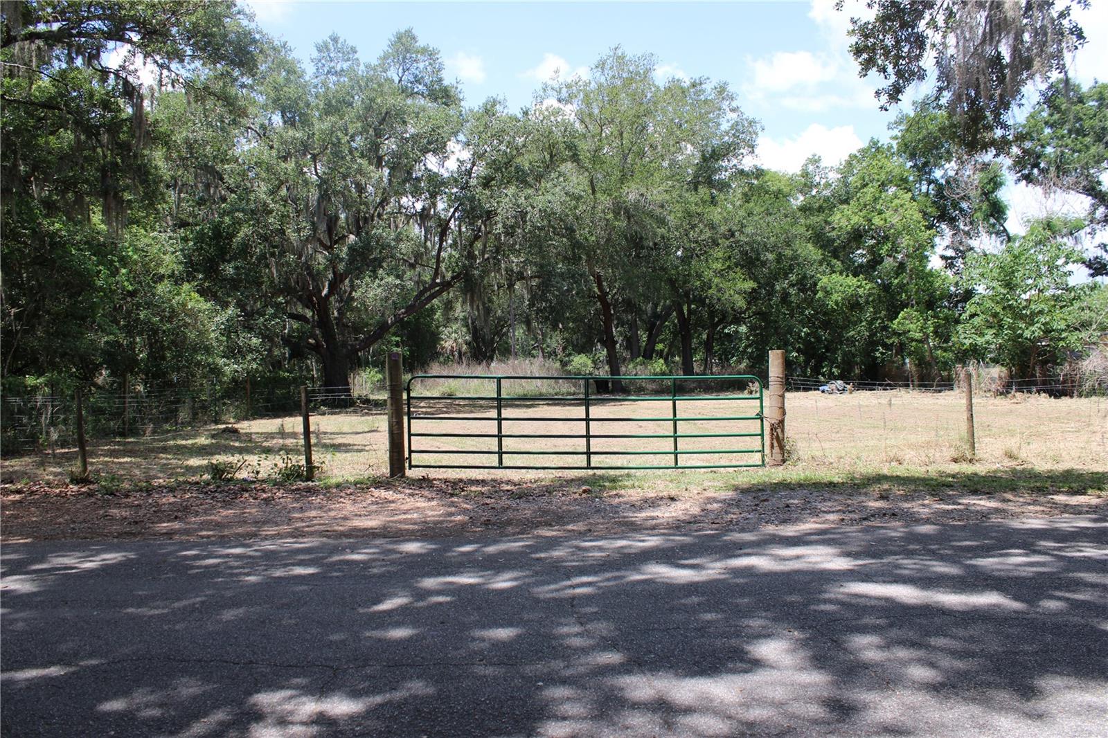 AVENUE C E, WINTER HAVEN, FL, 33880