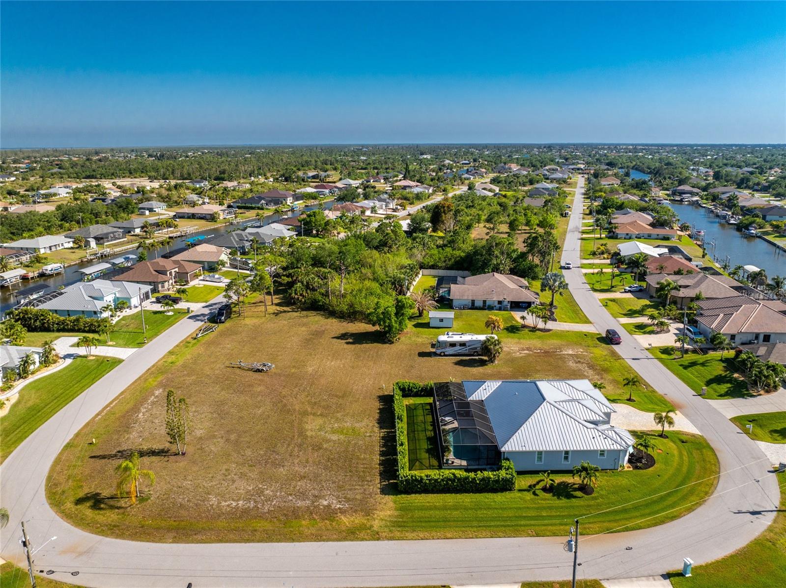 9305 SPRING CIR, PORT CHARLOTTE, FL, 33981