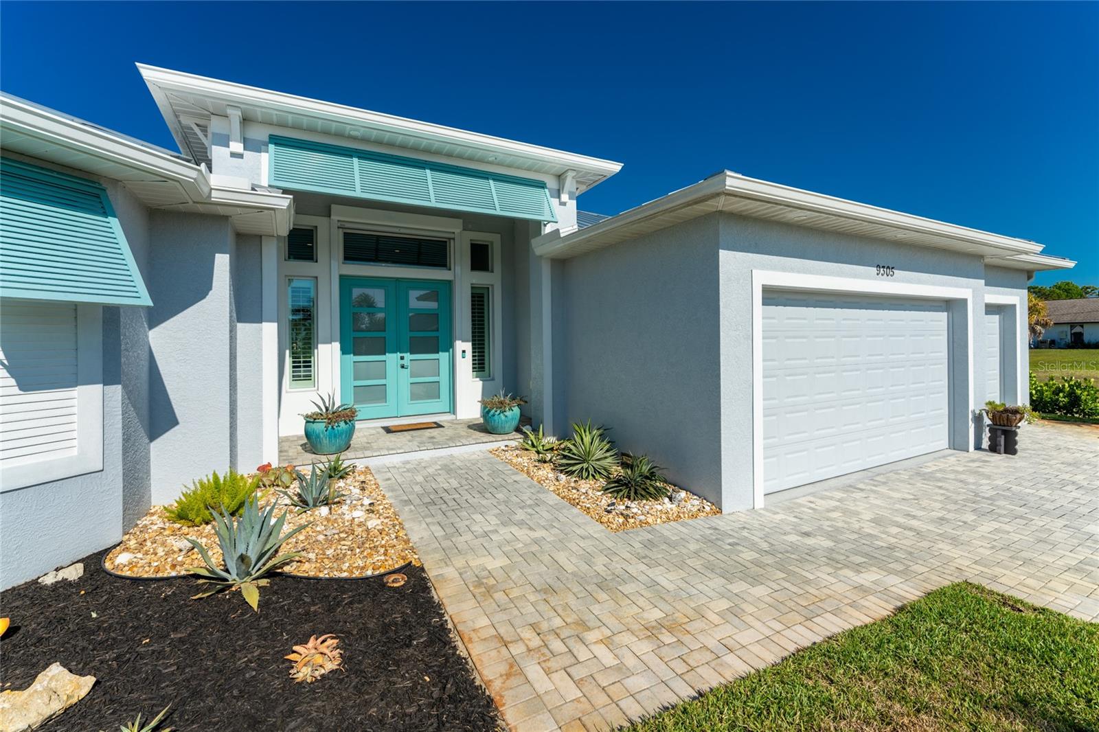 9305 SPRING CIR, PORT CHARLOTTE, FL, 33981