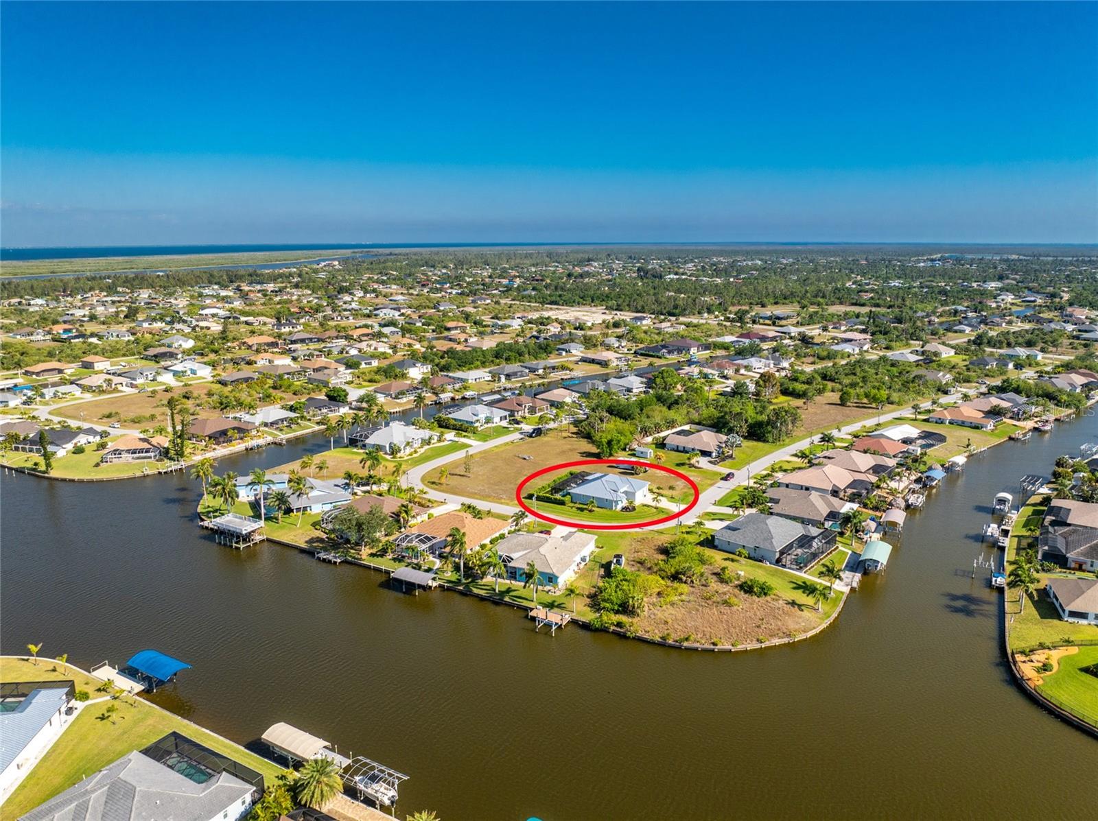 9305 SPRING CIR, PORT CHARLOTTE, FL, 33981