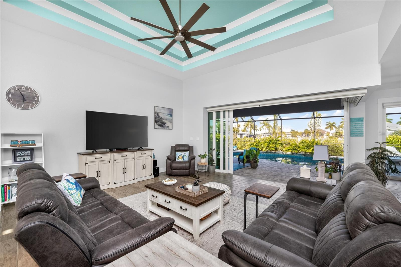 9305 SPRING CIR, PORT CHARLOTTE, FL, 33981
