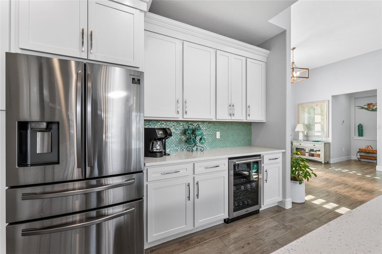 9305 SPRING CIR, PORT CHARLOTTE, FL, 33981