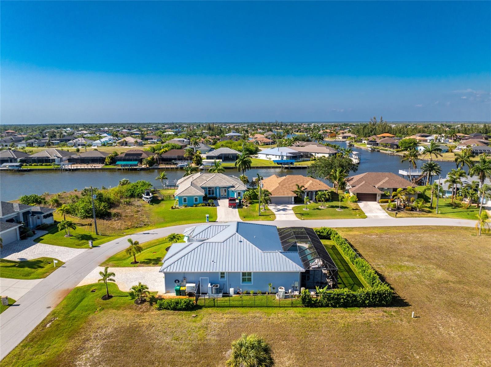 9305 SPRING CIR, PORT CHARLOTTE, FL, 33981