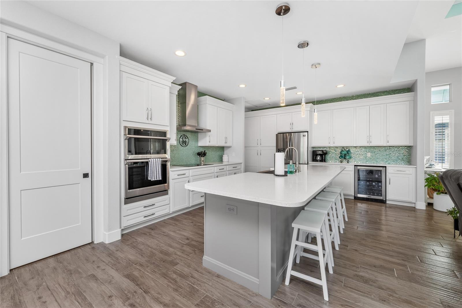 9305 SPRING CIR, PORT CHARLOTTE, FL, 33981