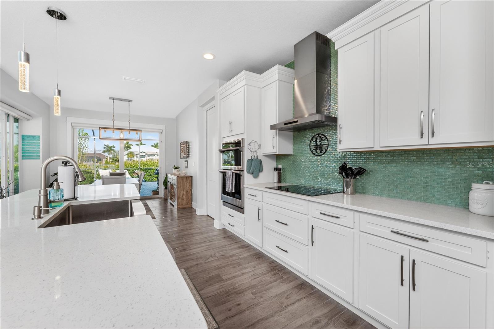 9305 SPRING CIR, PORT CHARLOTTE, FL, 33981