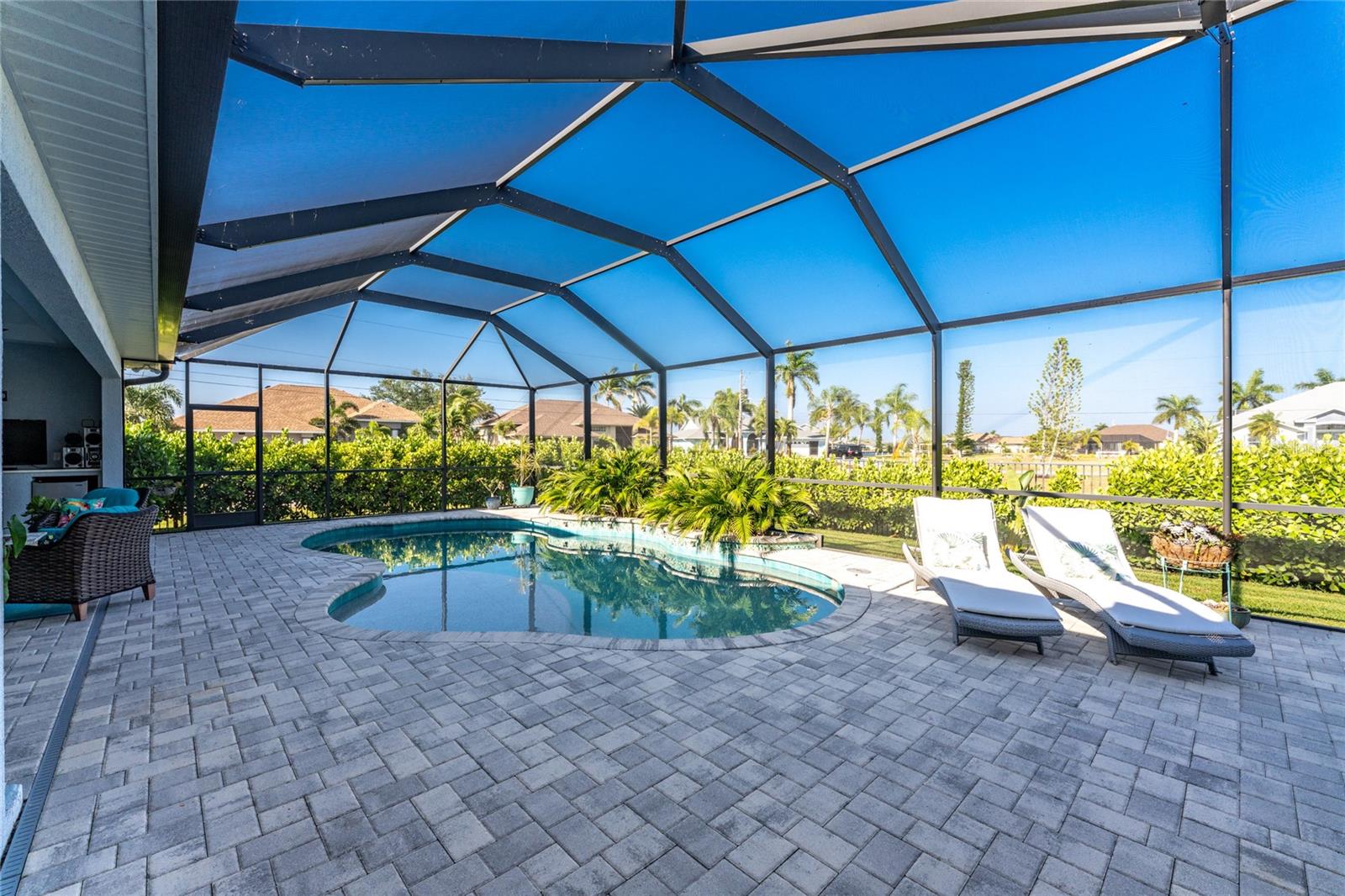 9305 SPRING CIR, PORT CHARLOTTE, FL, 33981