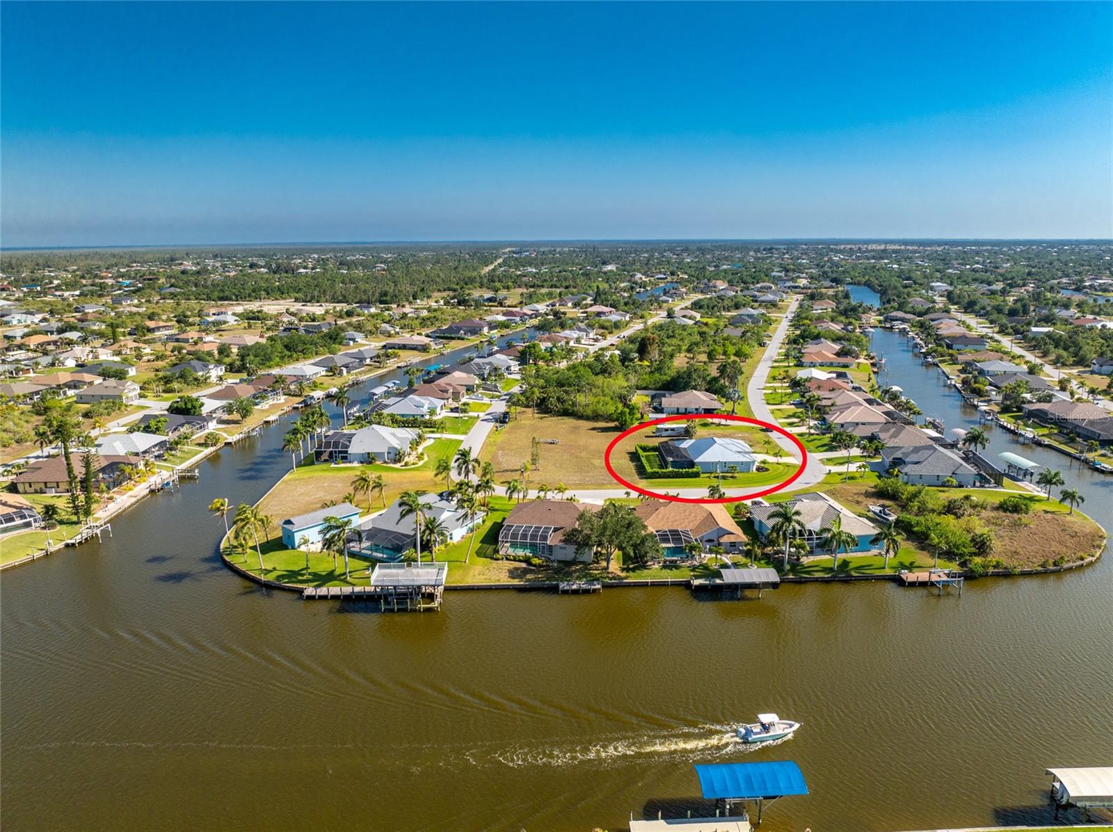 9305 SPRING CIR, PORT CHARLOTTE, FL, 33981