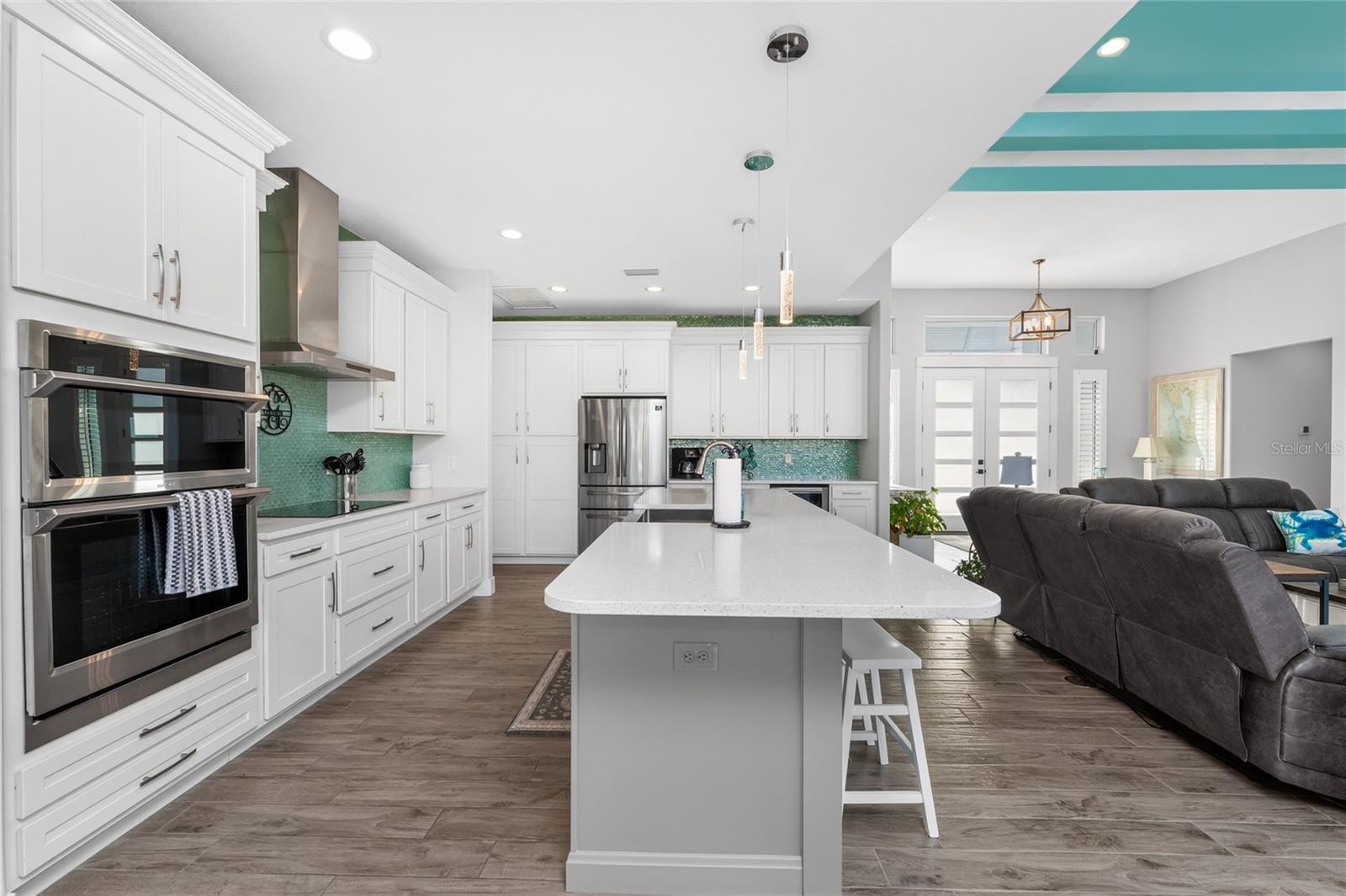 9305 SPRING CIR, PORT CHARLOTTE, FL, 33981