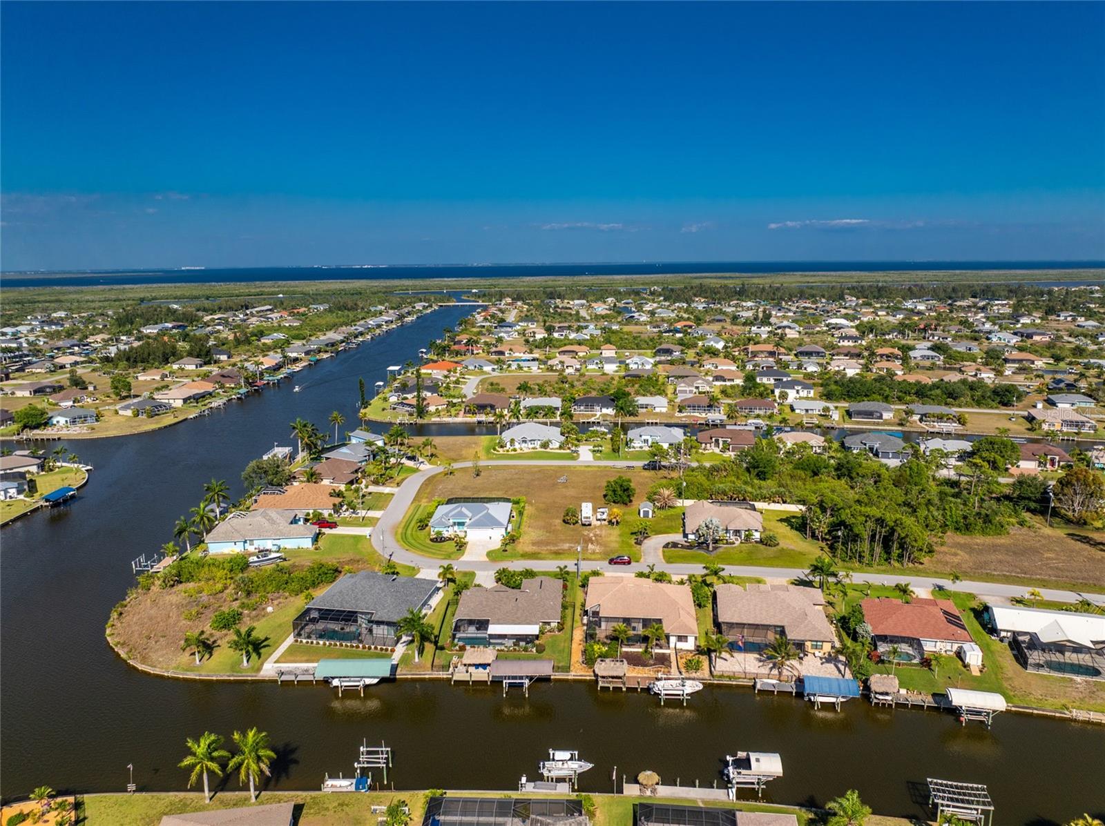 9305 SPRING CIR, PORT CHARLOTTE, FL, 33981