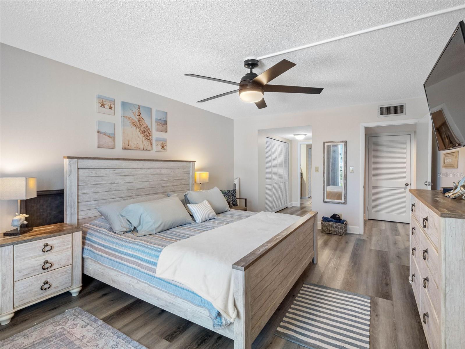 1460 GULF BLVD #308, CLEARWATER BEACH, FL, 33767