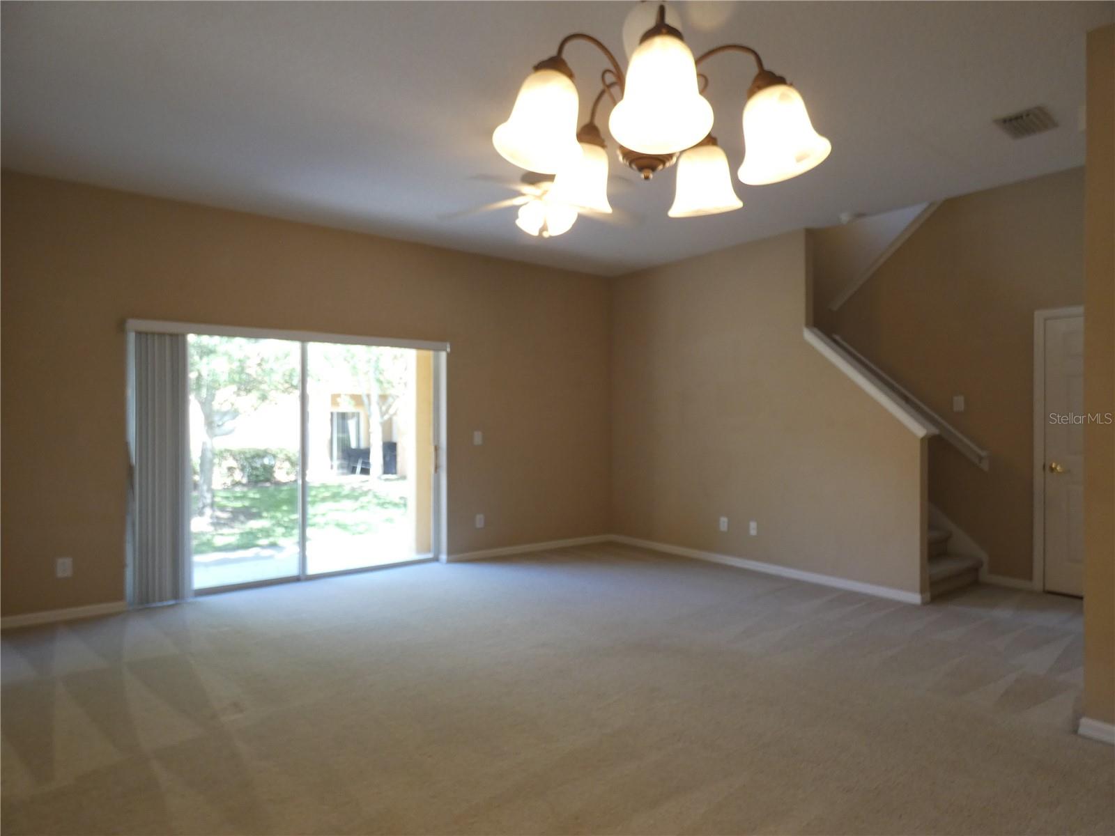 2111 RETREAT VIEW CIR, SANFORD, FL, 32771