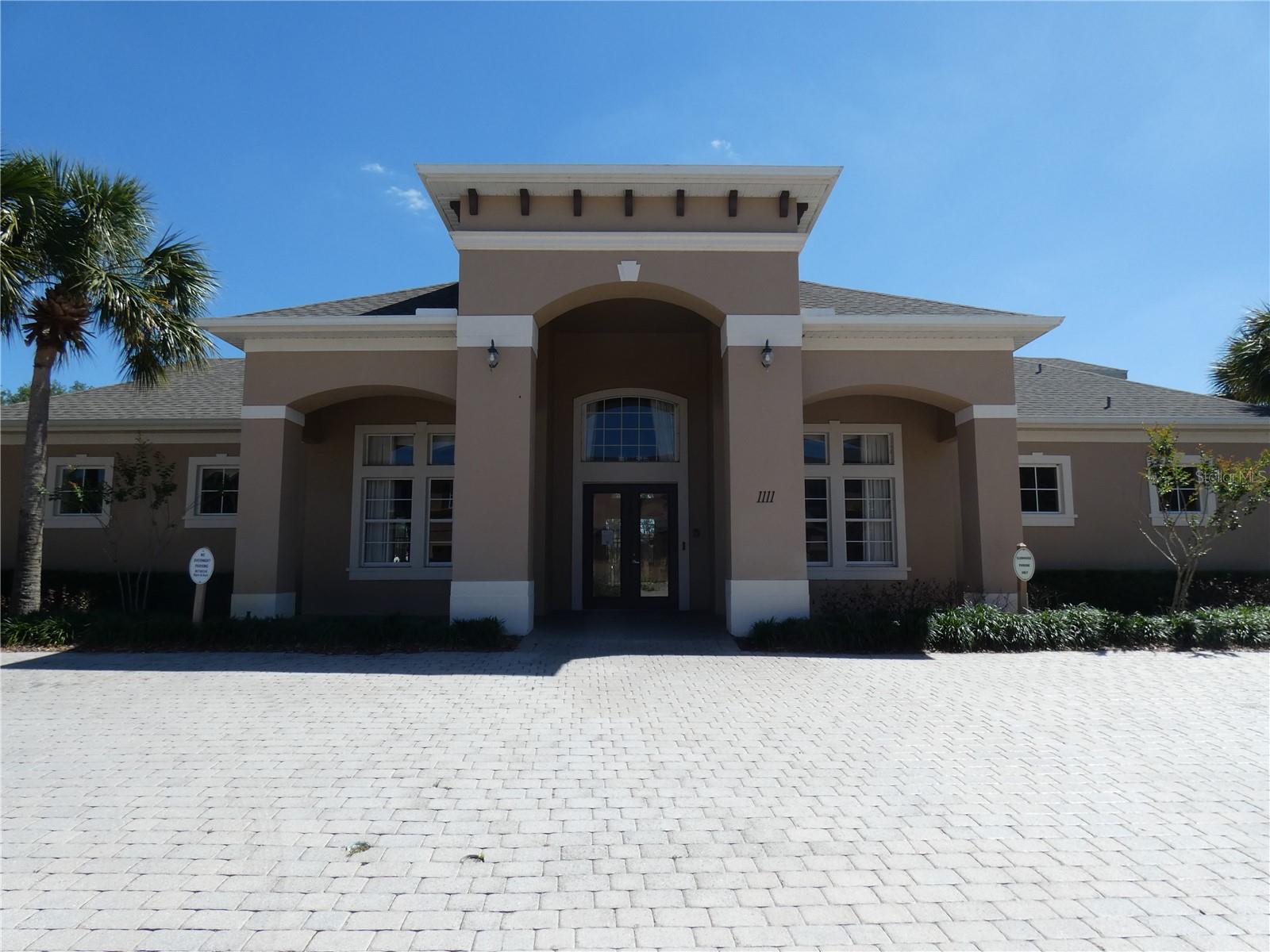 2111 RETREAT VIEW CIR, SANFORD, FL, 32771