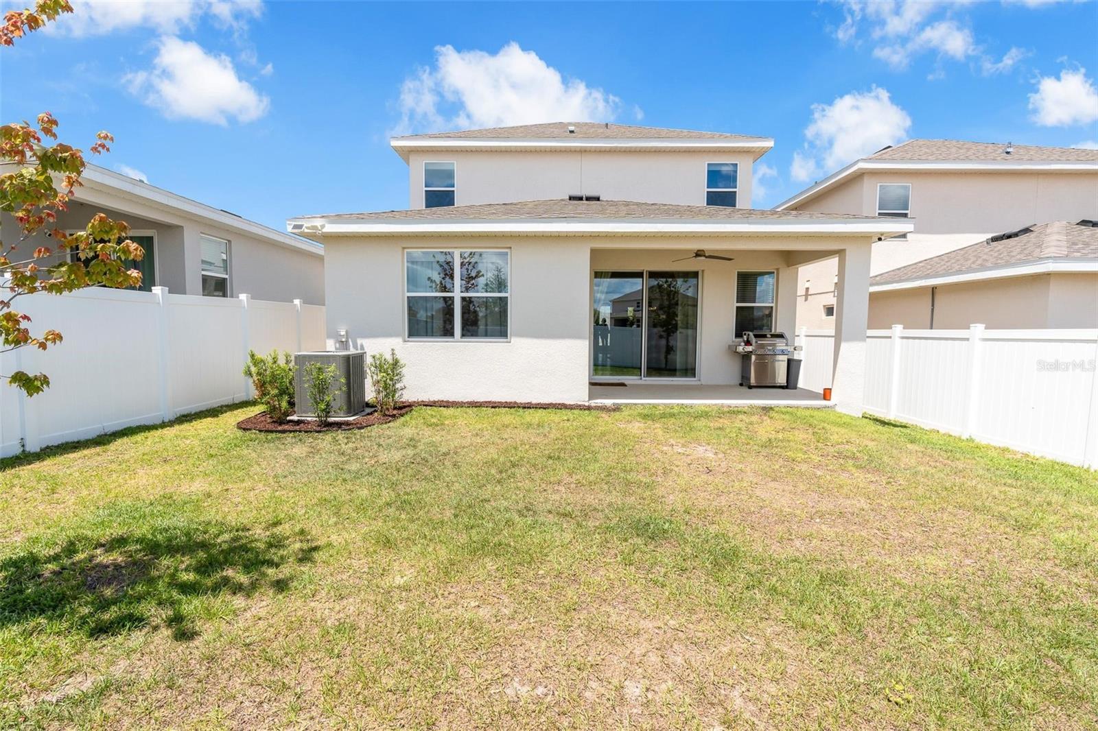 2019 SUNSHINE PEAK DR, MINNEOLA, FL, 34715