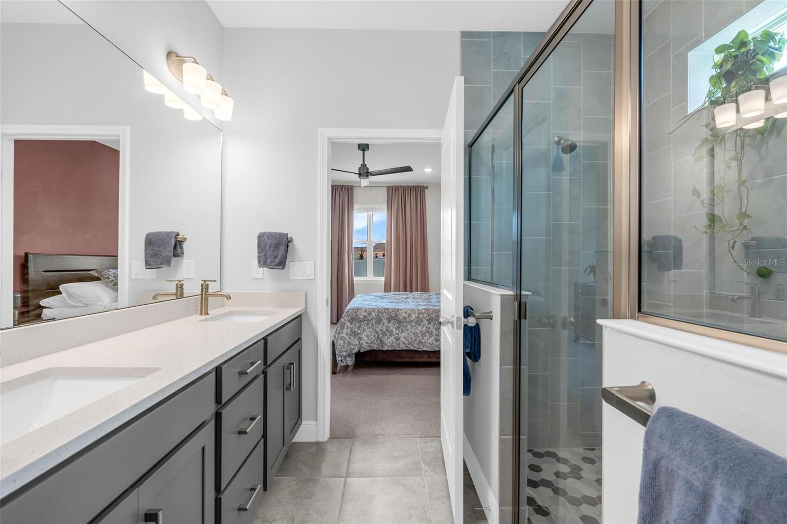 2019 SUNSHINE PEAK DR, MINNEOLA, FL, 34715