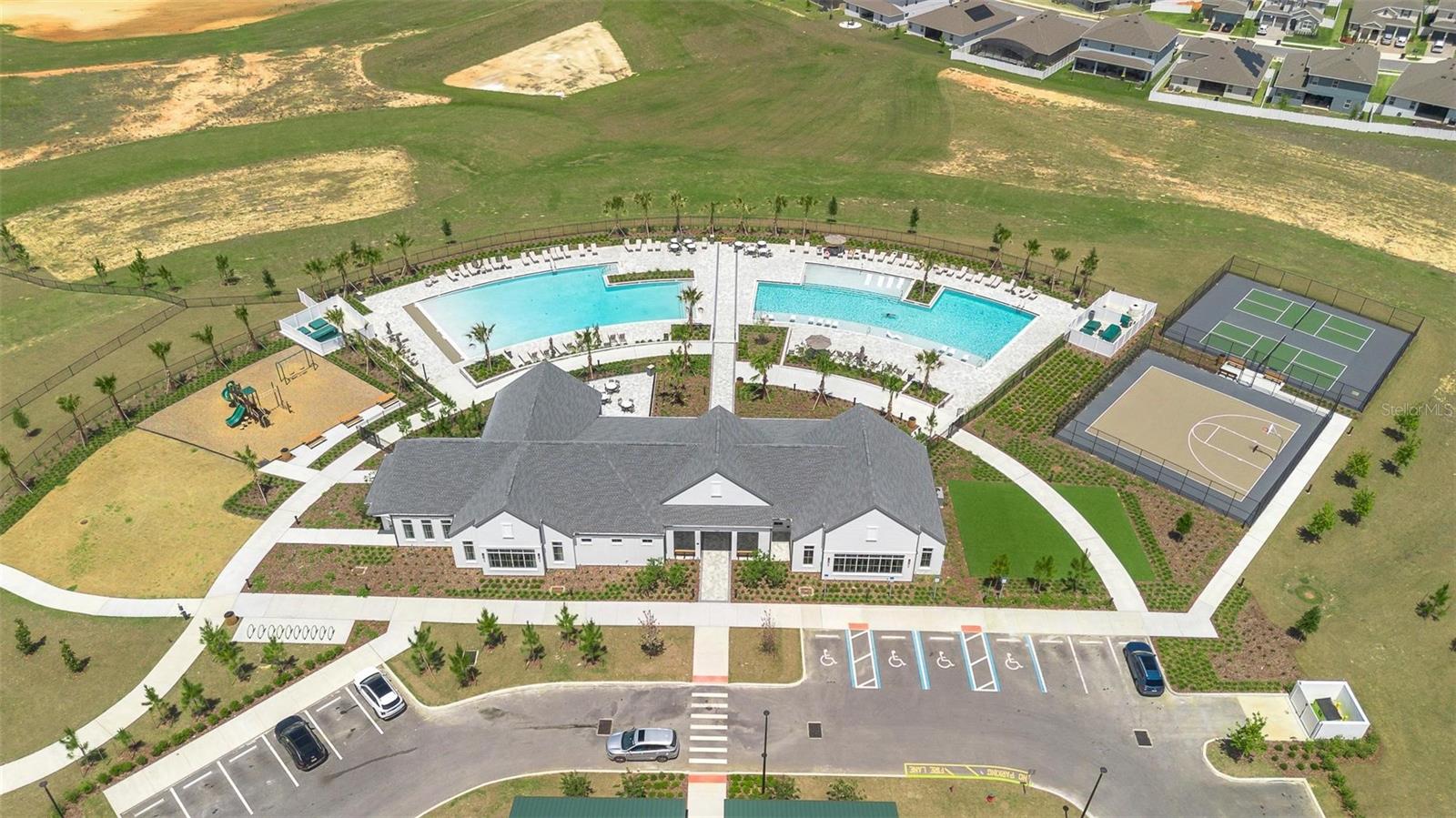 2019 SUNSHINE PEAK DR, MINNEOLA, FL, 34715