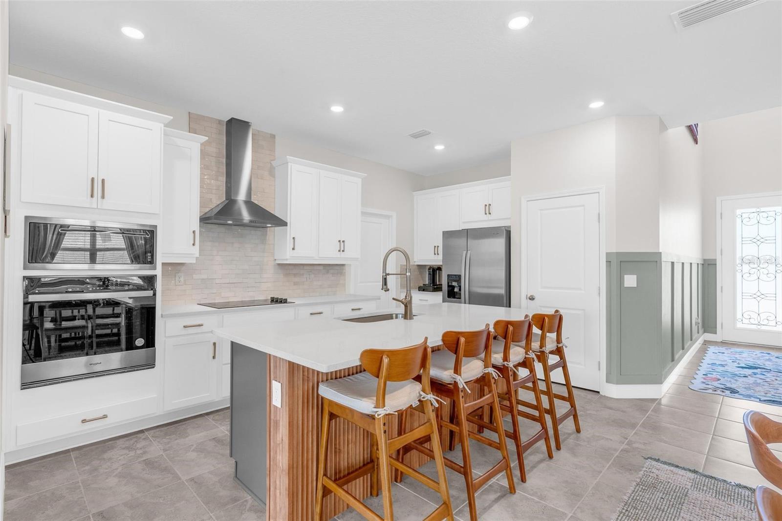 2019 SUNSHINE PEAK DR, MINNEOLA, FL, 34715