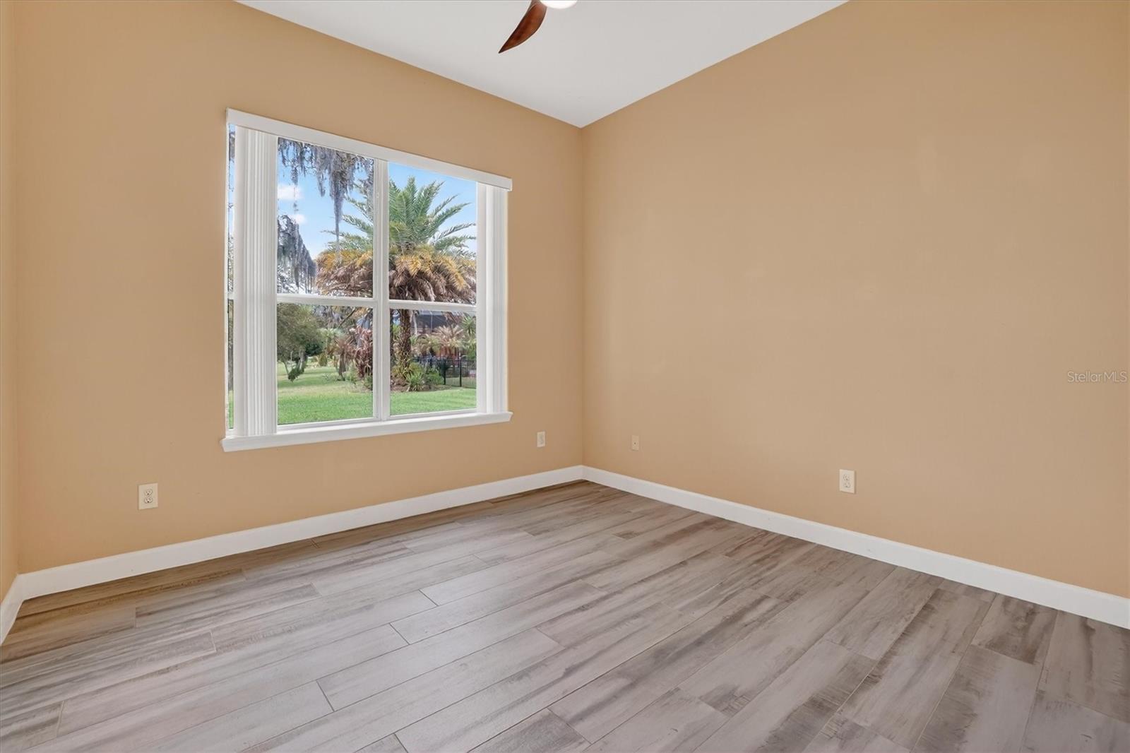 13 NEW OAK LEAF DR, PALM COAST, FL, 32137