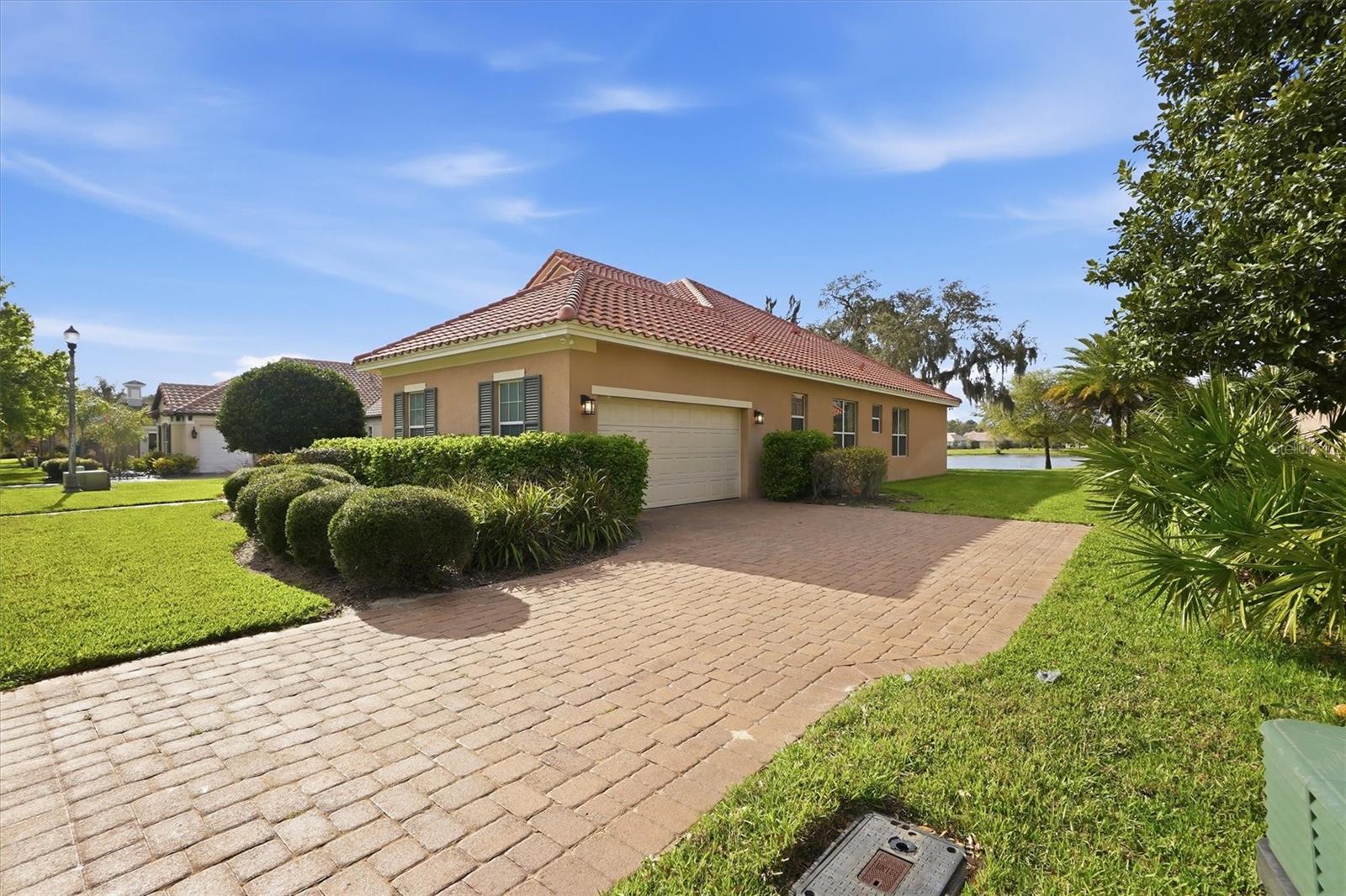 13 NEW OAK LEAF DR, PALM COAST, FL, 32137