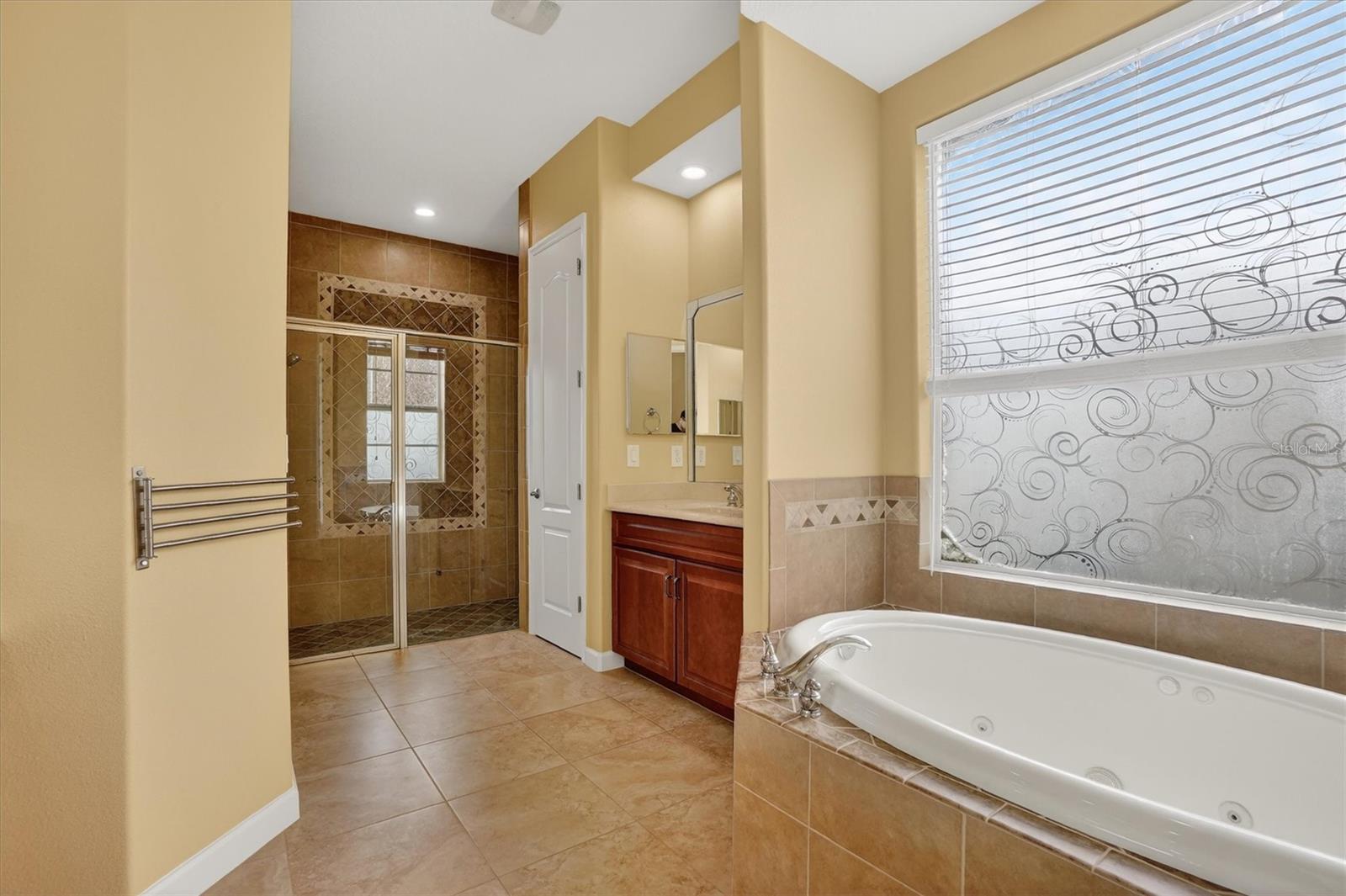 13 NEW OAK LEAF DR, PALM COAST, FL, 32137