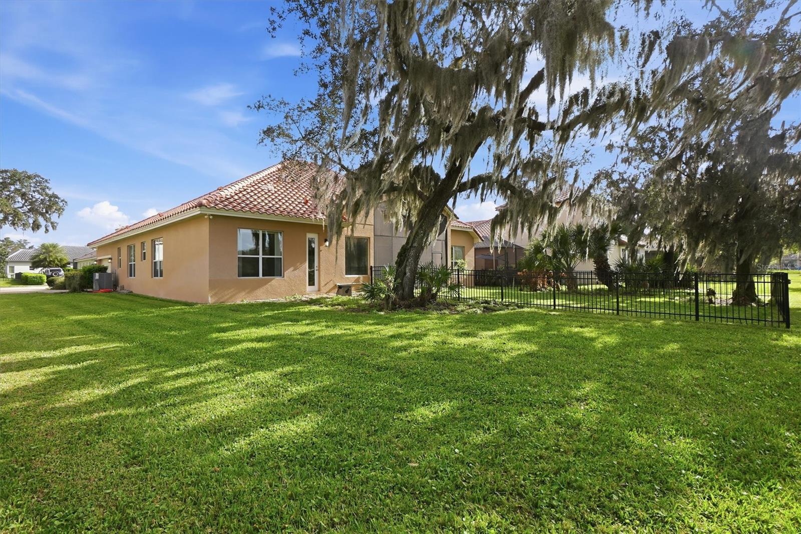 13 NEW OAK LEAF DR, PALM COAST, FL, 32137