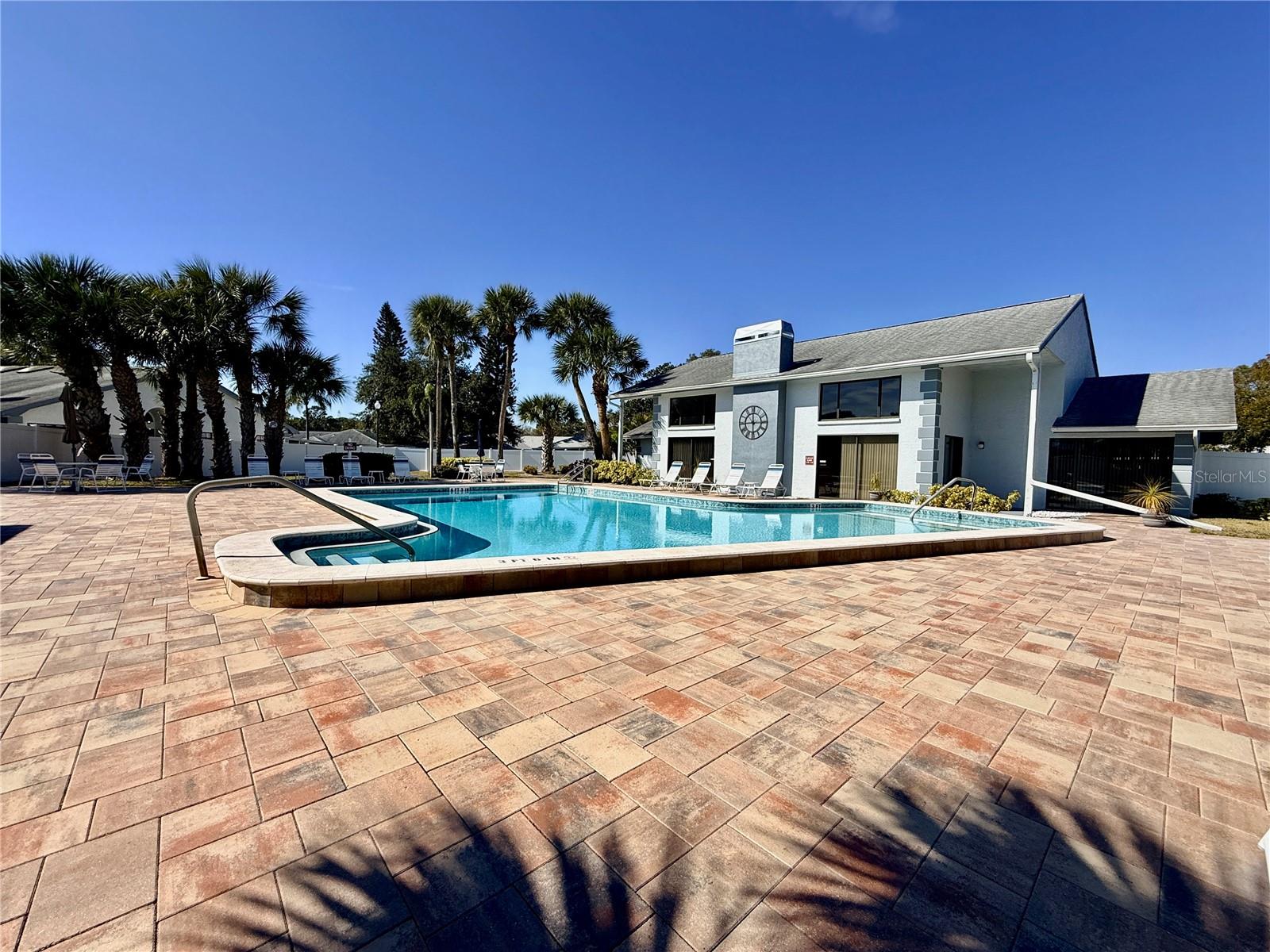 2749 COUNTRYSIDE BLVD #14, CLEARWATER, FL, 33761