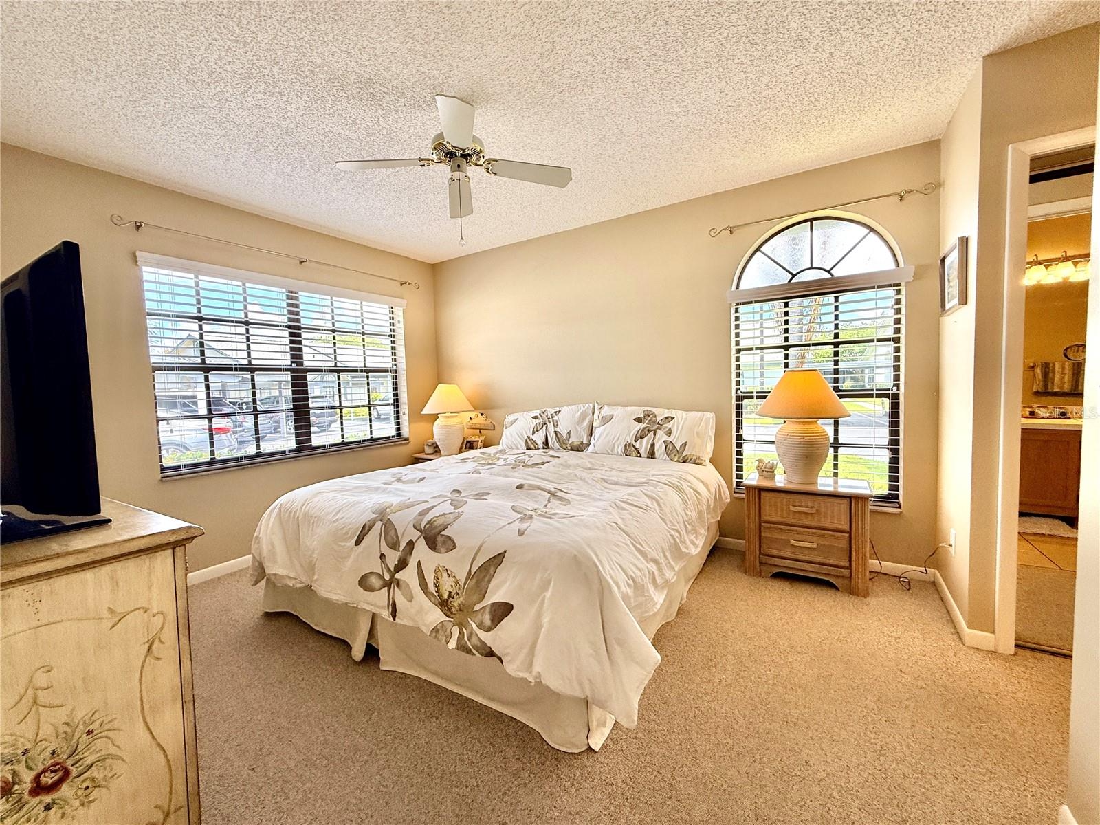 2749 COUNTRYSIDE BLVD #14, CLEARWATER, FL, 33761