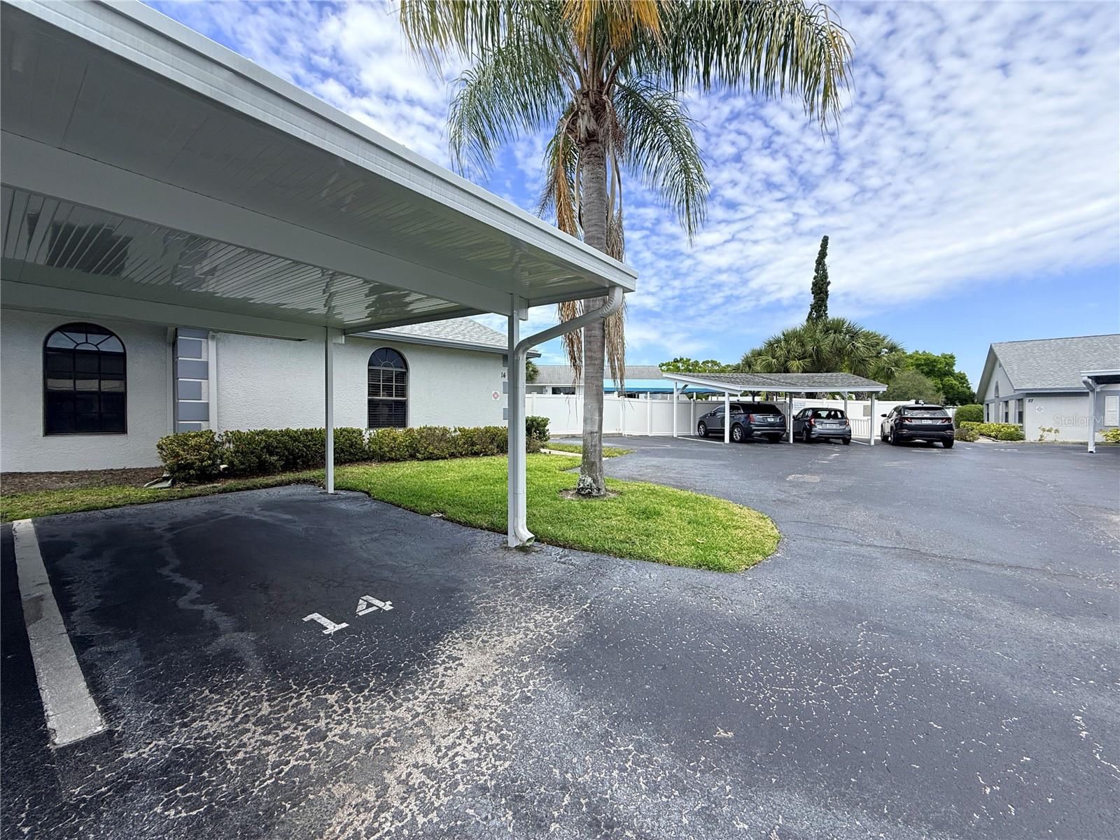 2749 COUNTRYSIDE BLVD #14, CLEARWATER, FL, 33761