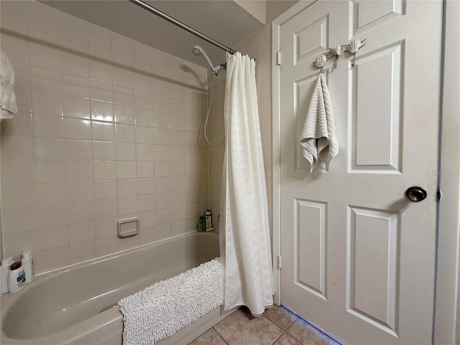 2749 COUNTRYSIDE BLVD #14, CLEARWATER, FL, 33761