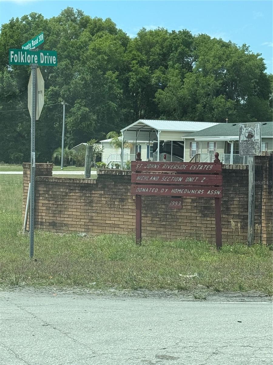 000 FOLKLORE DR, SATSUMA, FL, 32189