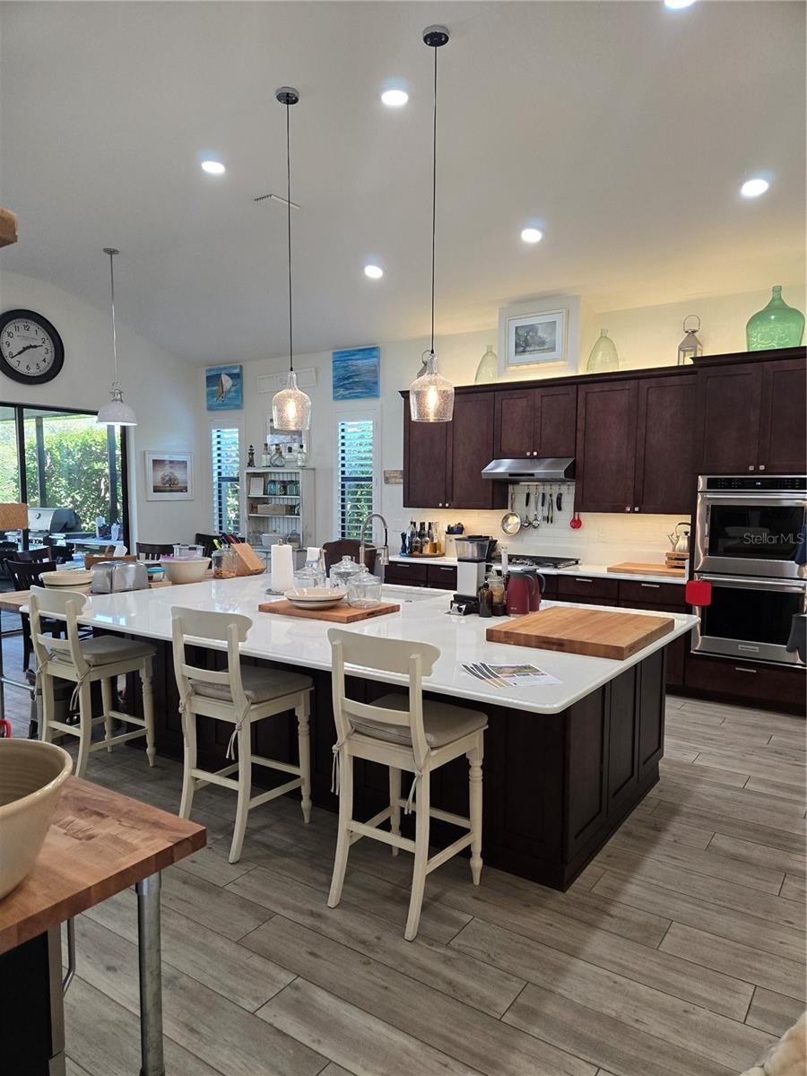 5084 GREENS DR, LADY LAKE, FL, 32159