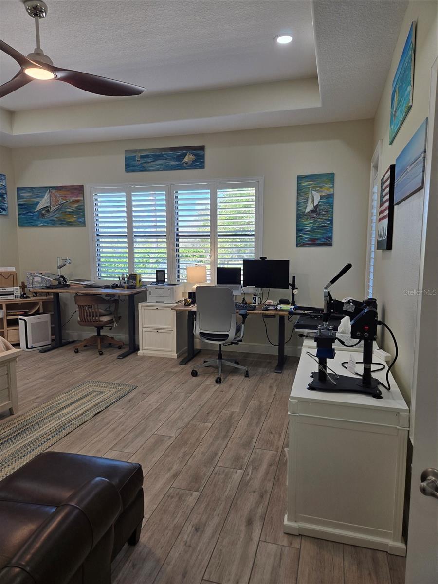 5084 GREENS DR, LADY LAKE, FL, 32159