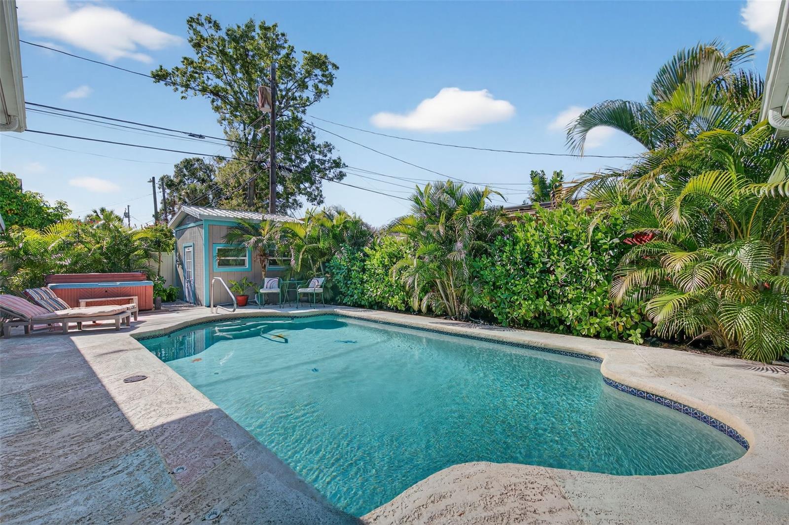 2444 34TH AVE N, ST PETERSBURG, FL, 33713