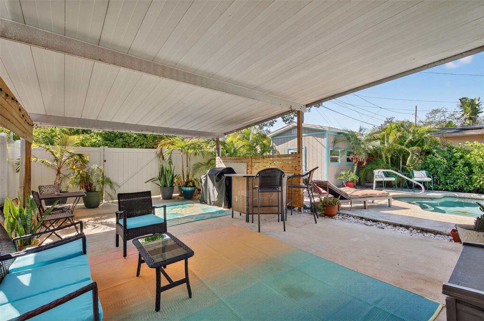 2444 34TH AVE N, ST PETERSBURG, FL, 33713