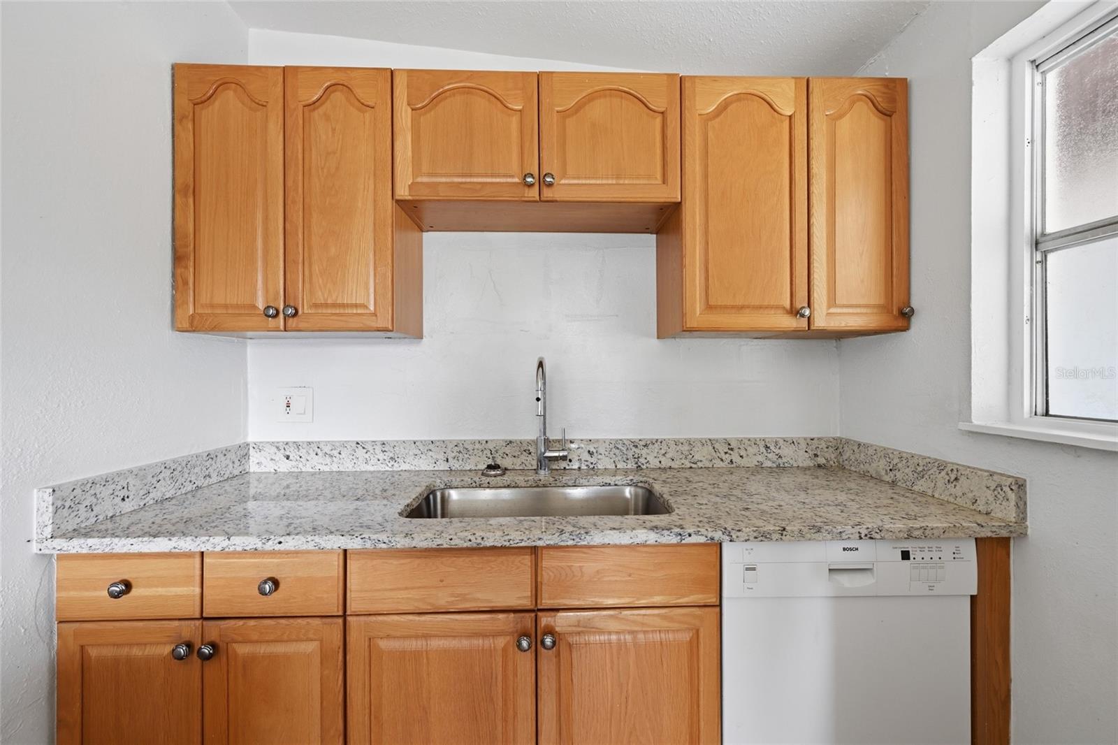 1302 14TH ST E, BRADENTON, FL, 34208