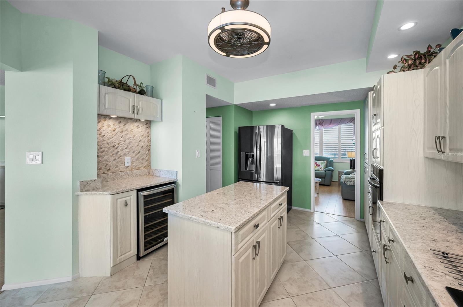 7882 SAILBOAT KEY BLVD S #605, SOUTH PASADENA, FL, 33707