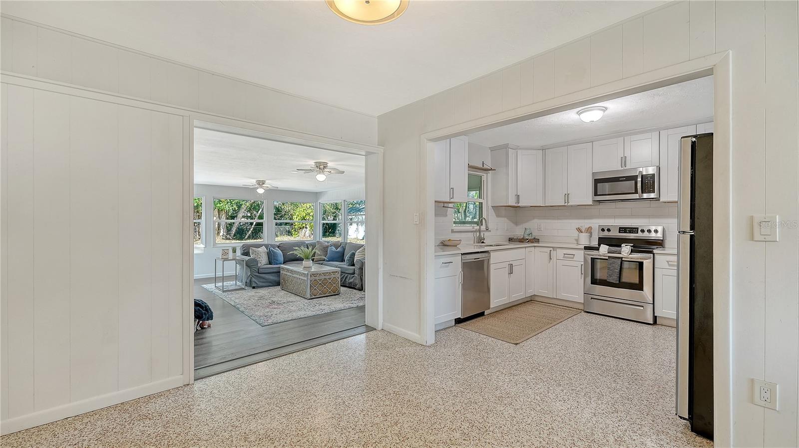 209 BRIGGS CT, SARASOTA, FL, 34237