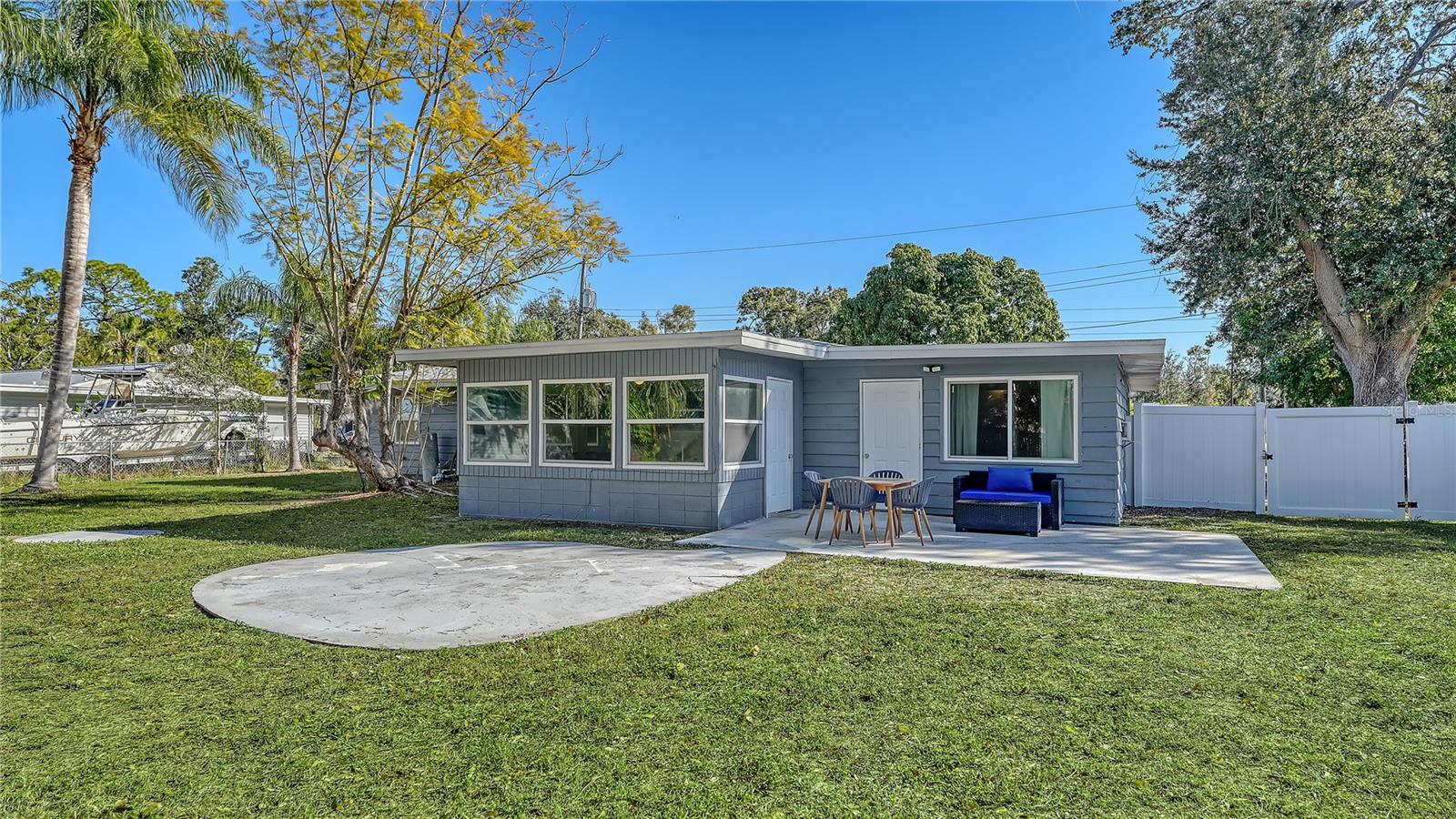 209 BRIGGS CT, SARASOTA, FL, 34237