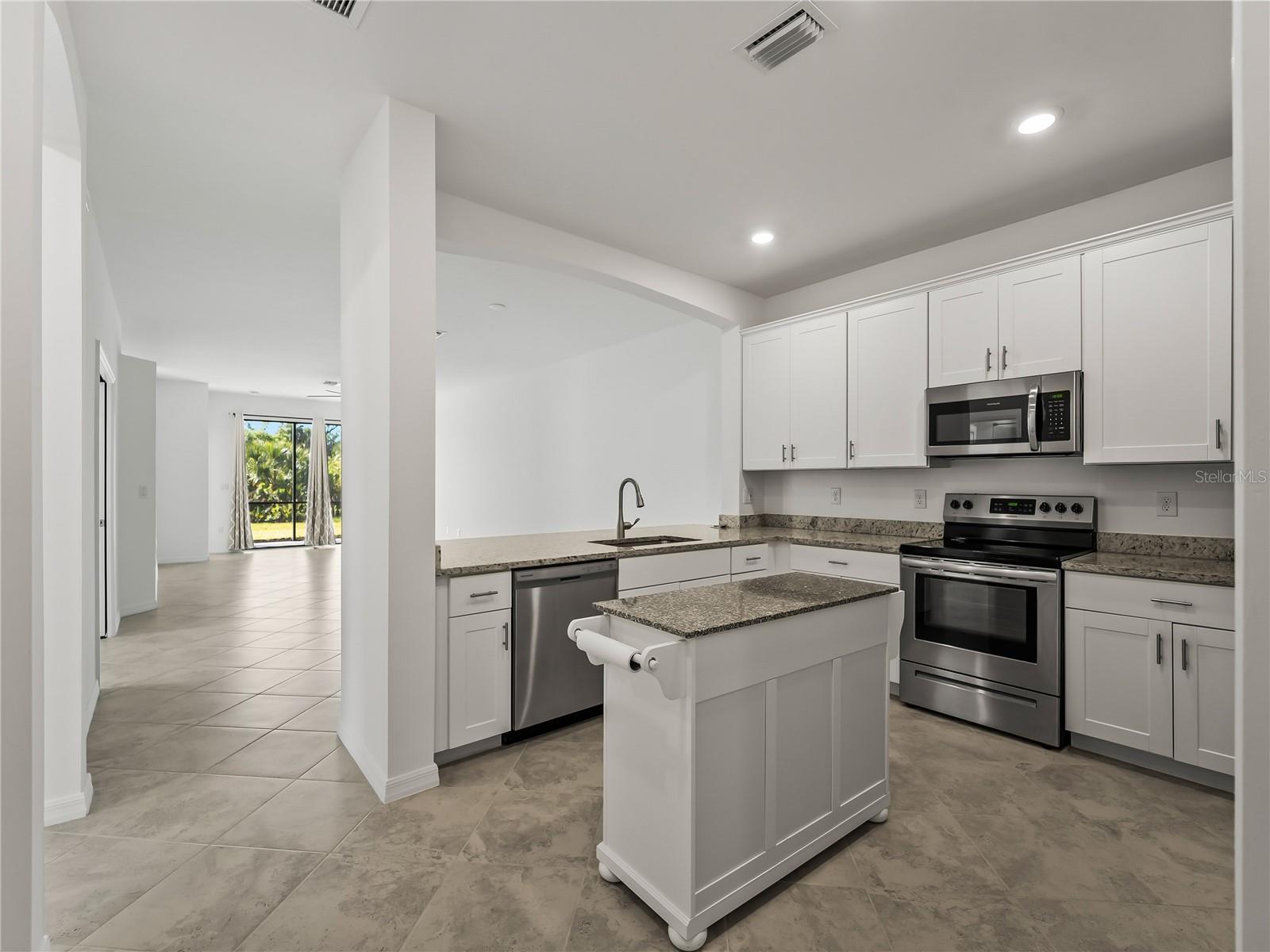 2216 BONITO WAY, PORT CHARLOTTE, FL, 33953