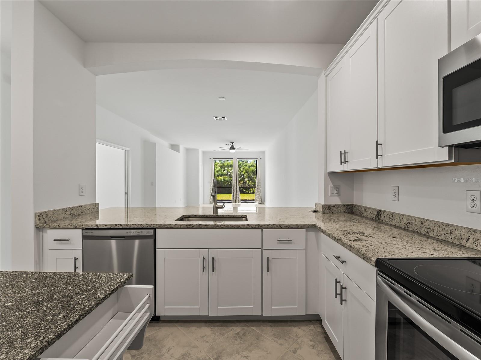 2216 BONITO WAY, PORT CHARLOTTE, FL, 33953