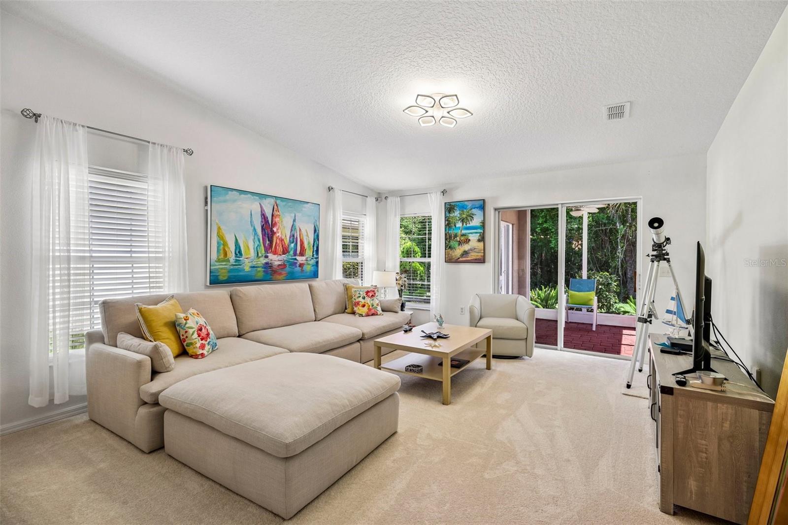 516 MILLIFIORA LN, POINCIANA, FL, 34759