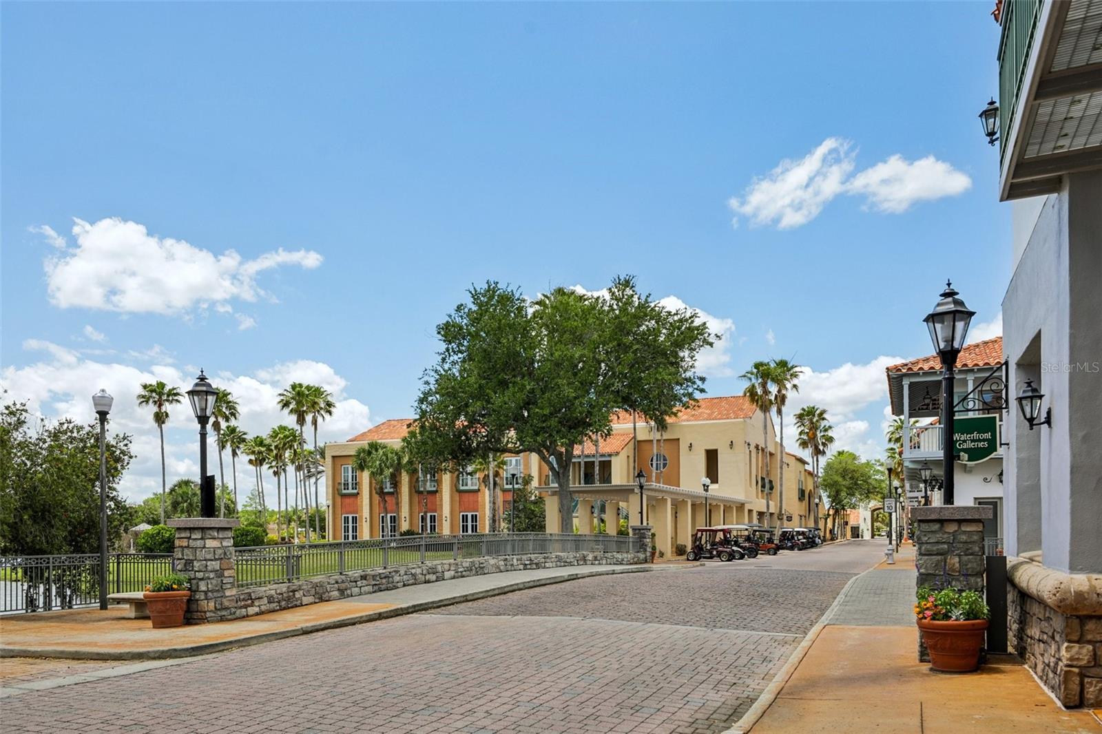 516 MILLIFIORA LN, POINCIANA, FL, 34759