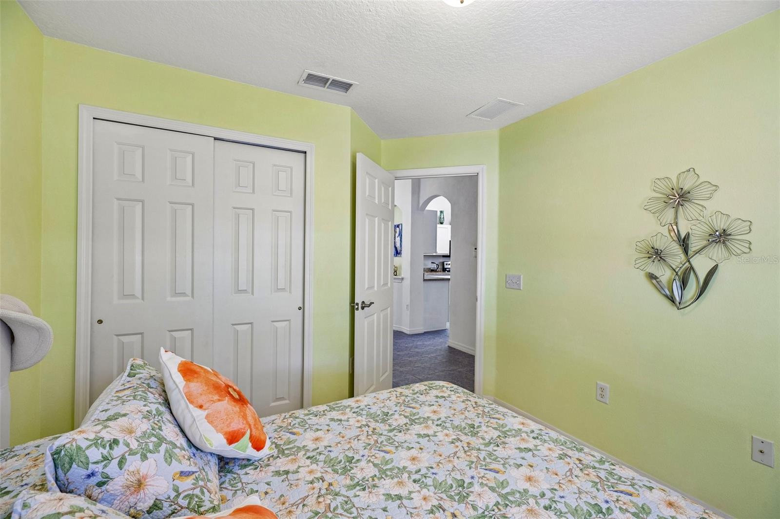 516 MILLIFIORA LN, POINCIANA, FL, 34759