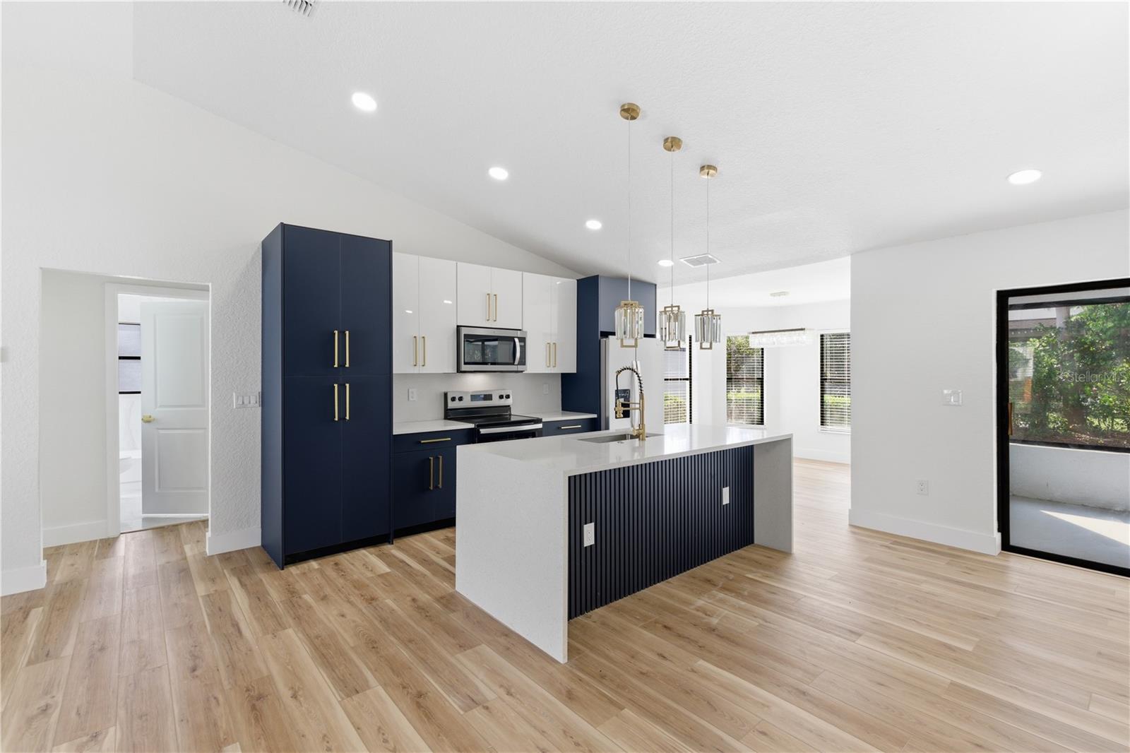 1215 WATERFALL DR, SPRING HILL, FL, 34608